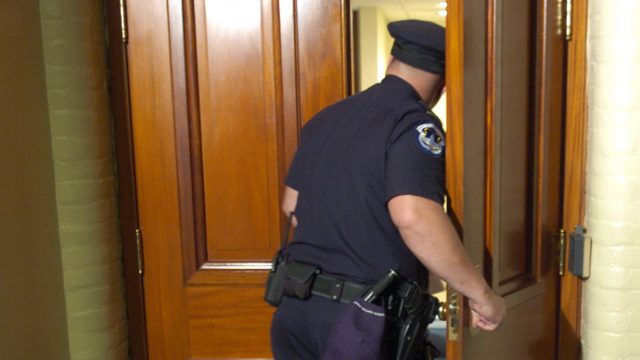 cop enters your home without a warrant