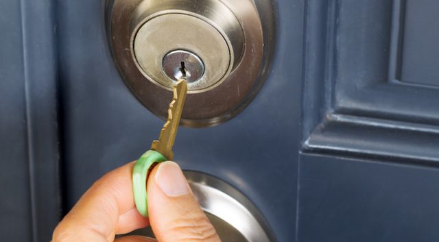 Landlord Locked Me Out: Is That Legal Eviction Procedure?